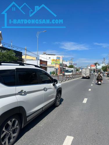 Bán đất mặt tiền 9x35m nở hậu 11m giá 24 tỷ Đường Tô Ký