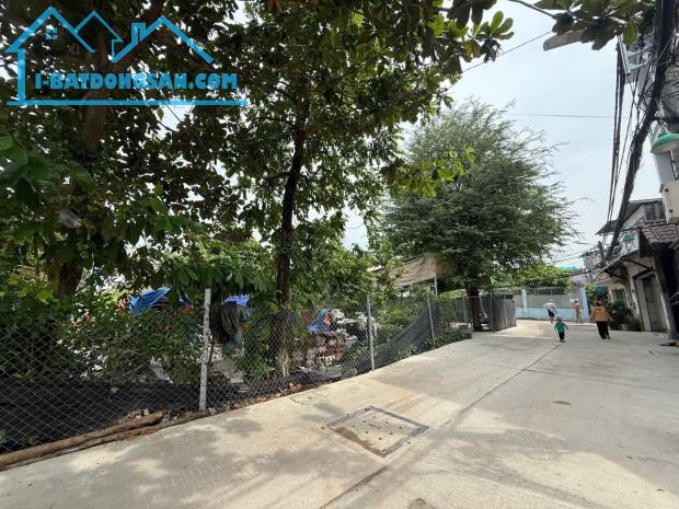 Bán đất Quận 7 HXH 1549 Huỳnh Tấn Phát Quận 7 dt 4x17m,8x17m giá 6,5 tỷ