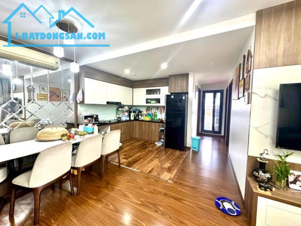 Bán Chung Cư Homeland Thượng Thanh, Long Biên 95m2, 3 ngủ, Lô Góc, giá 7,55 tỷ