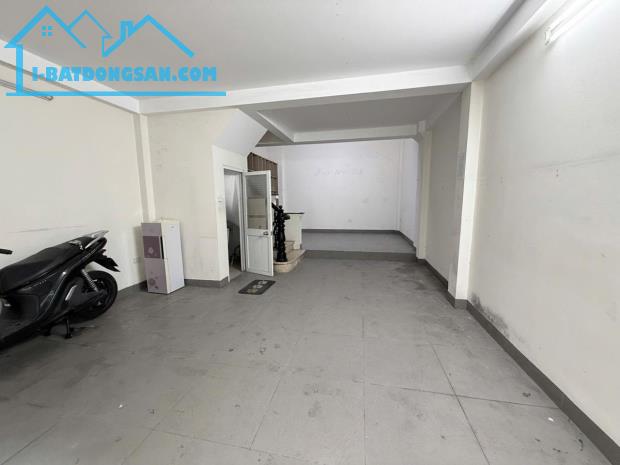 Nhà mặt ngõ Nguyễn Đình Chiểu, 75m2 x 6 tầng, MT 5m, giá 25.6 tỷ có TL, 0985868893