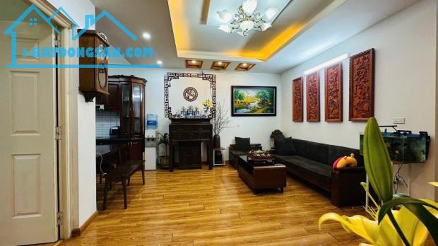 Bán Căn Chung Cư Việt Hưng, Long Biên 90m2, giá 5,6 tỷ Trung Tâm Việt Hưng