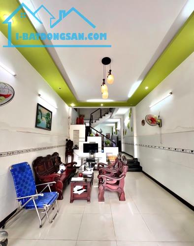 BÁN NHÀ ĐẸP SÁT TỈN.H LỘ 10 - KH.U TÊ.N LỬ.A - HẺM XE HƠI - ( 4X22M )