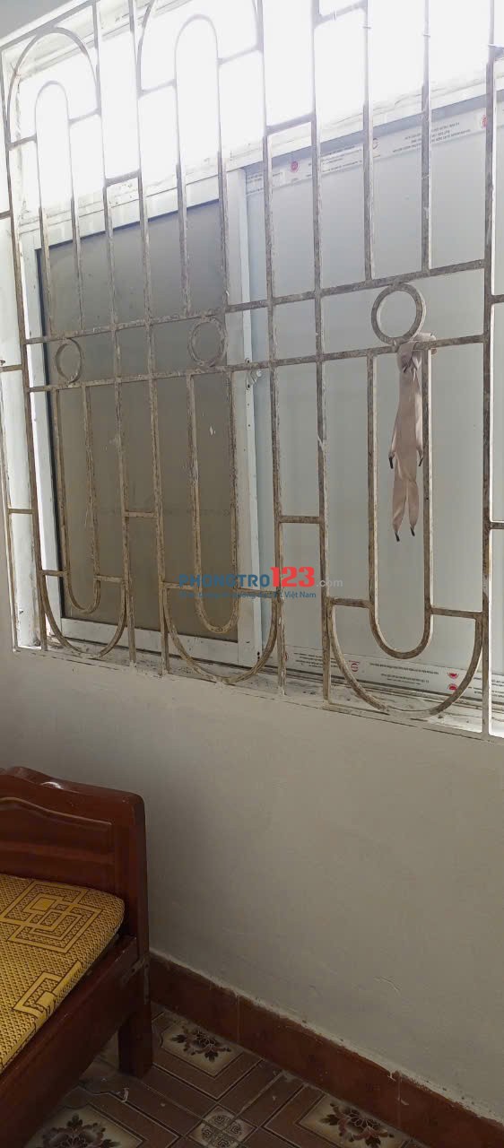 Cho thuê phòng trọ khép kín tại 41 ngõ 236 Khương đình, Phường Hạ Đình, Thanh Xuân Hà Nội.