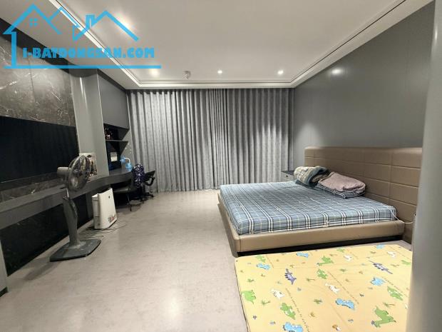 BÁN NHÀ PHỐ NGUYỄN CÔNG HOAN – BA ĐÌNH, 5 TẦNG THANG MÁY – GARA Ô TÔ