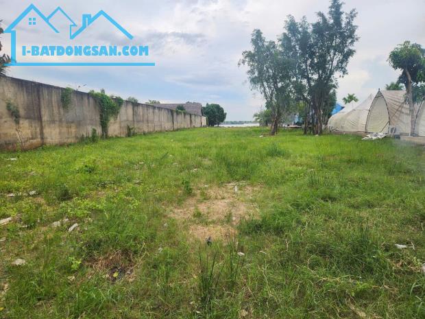 bán Đất mặt tiền - view sông - gần Vinhomes Grand Park - Q9 - Gần đền thờ tổ Hoài Linh.