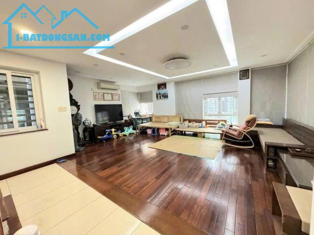 Siêu phẩm Trường Chinh 80m2, 4T, lô góc 2 mặt tiền 8.5m vỉa hè ô tô đỗ thoải mái 42.5 tỷ