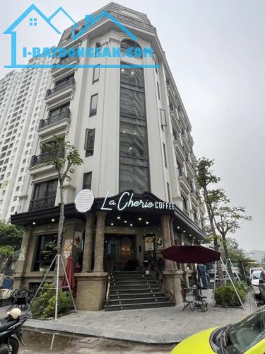 Siêu Phẩm, Bán Mặt Phố Vũ Trọng Phụng, Thanh Xuân: 90m2, 7 tầng, thang máy. Vị trí rất đẹp