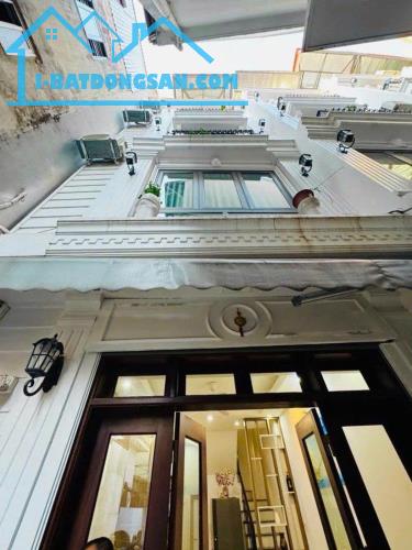 Bán nhà Cầu Giấy , 5 tầng, 10.5 tỷ, gần 40m2, ngõ thông, cạnh CV Nghĩa Đô