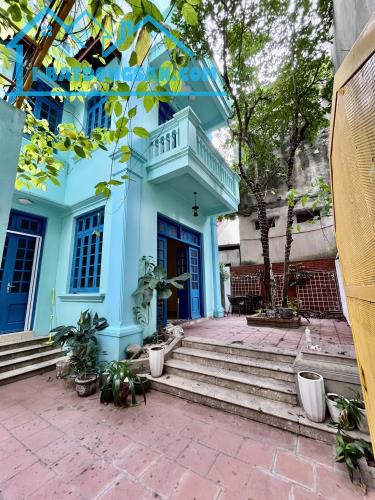 HIẾM NHÀ PHỐ NHẬT CHIÊU – VIEW HỒ TÂY – Ô TÔ TRÁNH – ĐẤT NỞ HẬU