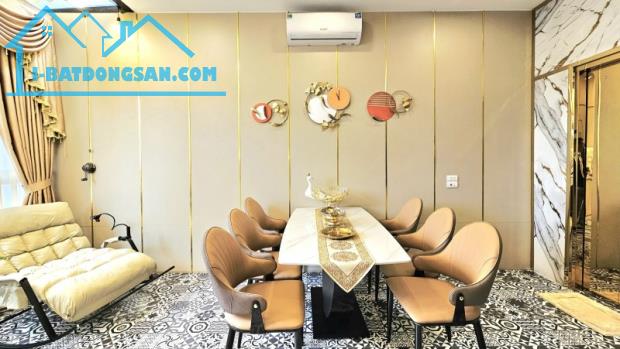 Bán nhà phố Hoàng Mai 35m2* 5 tầng, MT 3.8m, giá 9.95 tỷ Hoàng Mai