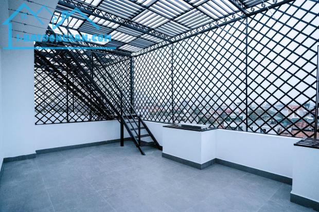 Bán toà ccmn mặt ngõ Thụy Khuê. Tây Hồ DT 83m x 8T. Mặt tiền 6.1m. Giá 26.8 tỷ.
