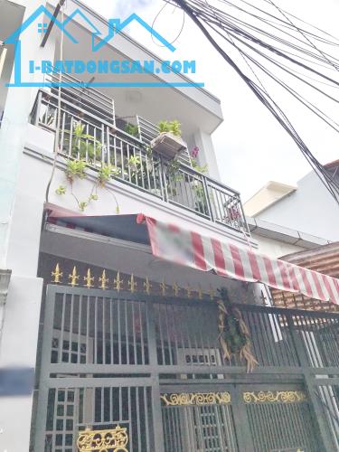 Bán nhà 1 lầu 54m2 gần HXH đường Âu Dương Lân P.2 Quận 8