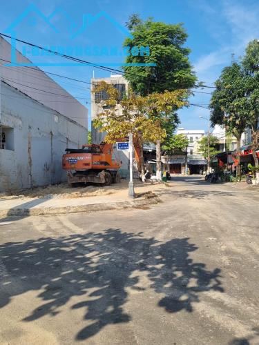 Mình cần bán lô đất 2 mặt tiền 5m5 đường Nại Hiên Đông , Phường Sơn Trà , TP. Đà Nẵng ⭐⭐