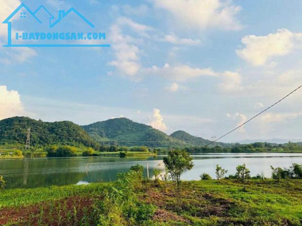 🔥 ĐẤT HỒ SIÊU RỘNG – KHAI THÁC DU LỊCH SẴN 🔥 📍 Vị trí: Xã Vũ Bình – Lạc Sơn – Hoà Bình