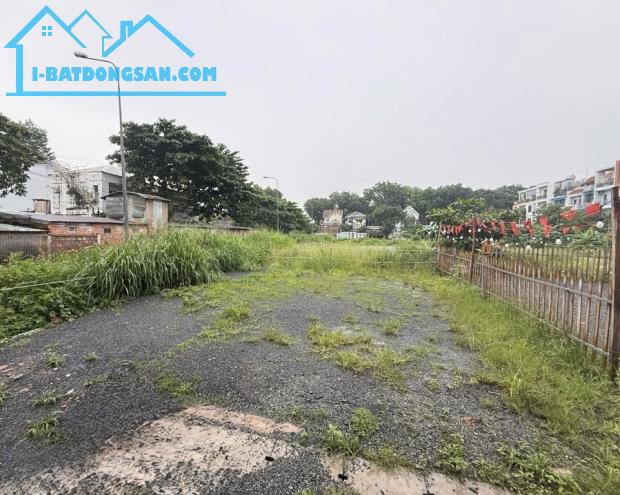 Bán đất nền dự án tại Lê Văn Việt, 7,6 tỷ, 100m2