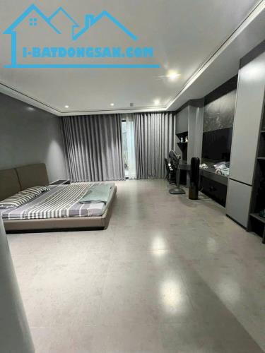 Nhà xây mới phố Xã Đàn 80m2, 8 nổi 1 hầm lô góc, mặt tiền 6.4m giá 40 tỷ có TL