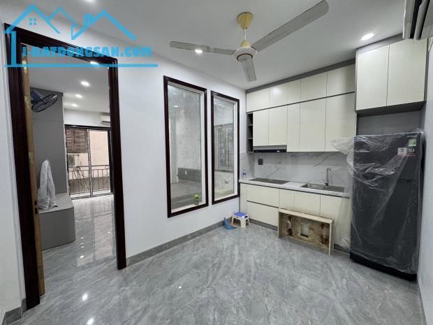 SỐNG Ở NHẬT CHIÊU – SÁNG HỒ TÂY, TỐI DẠO PHỐ, CUỐI TUẦN XEM PHÁO HOA