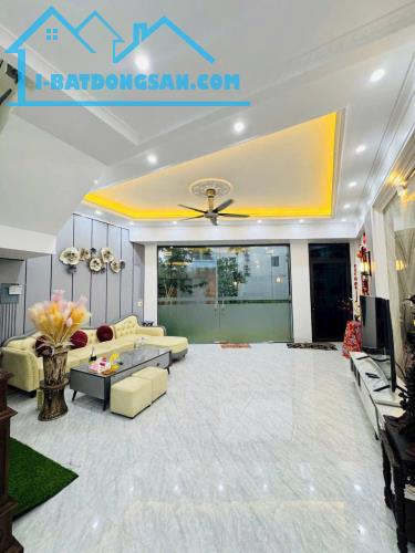 Bán căn nhà 3 tầng mặt phố KĐT Bắc Nguyễn Lương Bằng, TP HD, 63m2, mt rộng, chỉ 4.3x tỷ