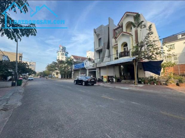 Cần bán 200m2 đất mặt tiền đường nhựa Trần Tử Bình khu hùng vương giá rẻ đầu tư⁹