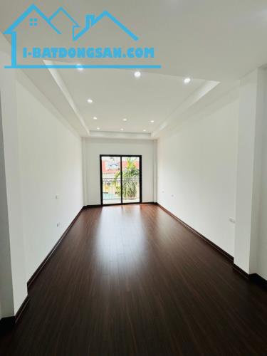 BÁN NHÀ MỚI AN DƯƠNG VƯƠNG- TÂY HỒ - THANG MÁY – VIEW THÀNH PHỐ VEN SÔNG THOÁNG MÁT -Diện