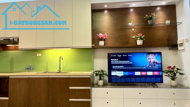 BÁN NHÀ BỒ ĐỀ, LONG BIÊN - 7 TỈ - Ô tô đỗ gần - Nhà dân xây chắc chắn - Full nội thất