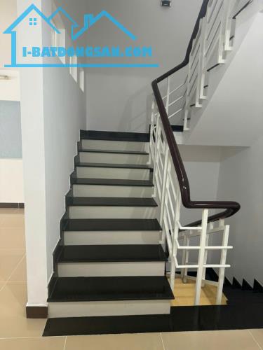 Nhà 2 MT hẻm vip nhất đường Nguyễn Văn Trỗi, Phú Nhuận vị trí đẹp. 6x29m CN: 176,3m2 44 tỷ
