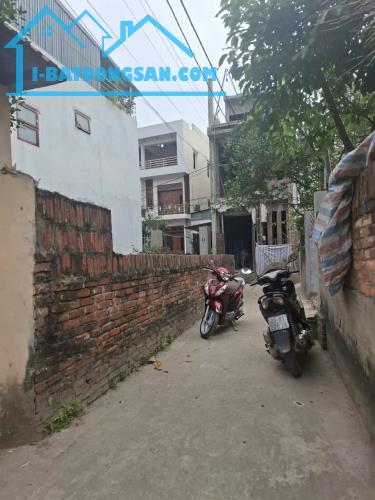 Bán nhanh 40m2 đất Dương Quang Gia Lâm giá chỉ 2.2 tỷ