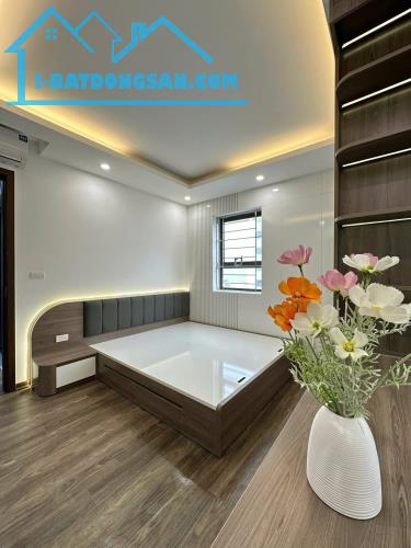 HIẾM CÓ KHÓ TÌM. BÁN CĂN CHUNG CƯ HỌC VIỆN HẬU CẦN, LONG BIÊN 73M2, GIÁ 4,95 TỶ