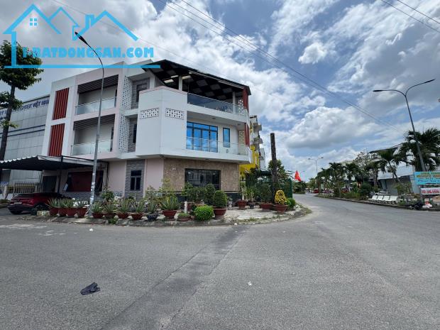 CG: BÁN NHÀ GÓC 2 MẶT TIỀN - NHÀ 3 TẦNG KDC NÔNG THỔ SẢN, P. HƯNG PHÚ, Q. CÁI RĂNG, CẦN TH