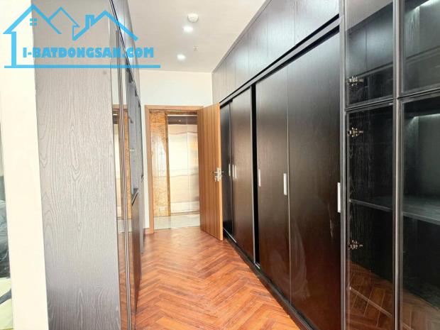 Bán nhà Kim Mã, Ba Đình, dt 80m, 7 tầng thang máy, ô tô vào nhà, 2 mặt thoáng. Giá 26 tỷ