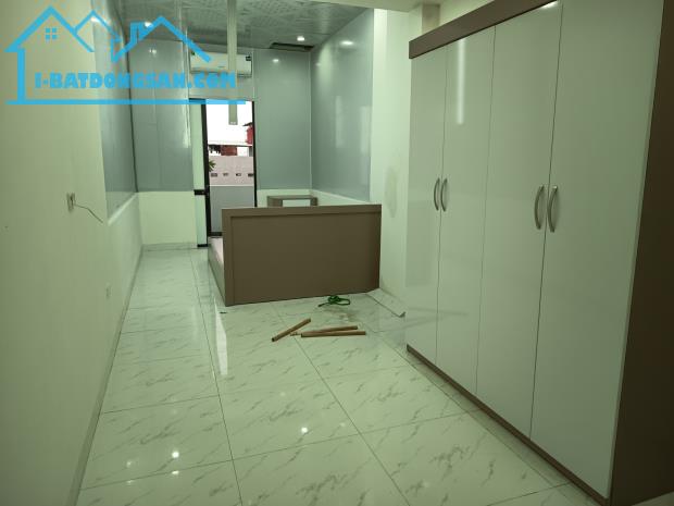 Bán nhà mặt phố Lai xá 66 m2m MT 6m giá 15.2 tỷ ô tô, kinh doanh dòng tiền. Nhà đẹp