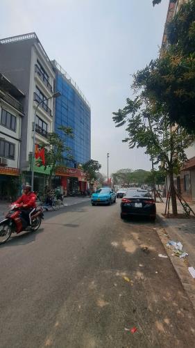 Bán đất Phúc Lợi 56 m sổ đỏ chính chủ xây nhà 6 tầng thang máy ở đẹp hoặc kinh doanh dòng