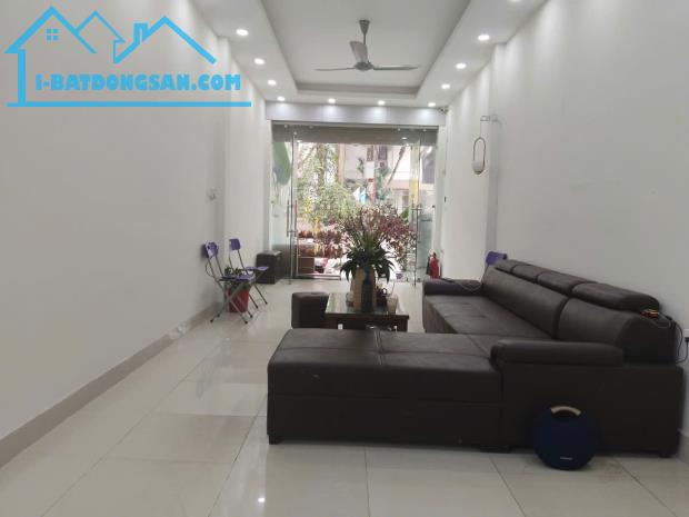 VIP. MẶT PHỐ VẠN PHÚC – ĐỐI DIỆN KHÁCH SẠN LA THÀNH, VỈA HÈ 10M, KINH DOANH ĐỈNH.