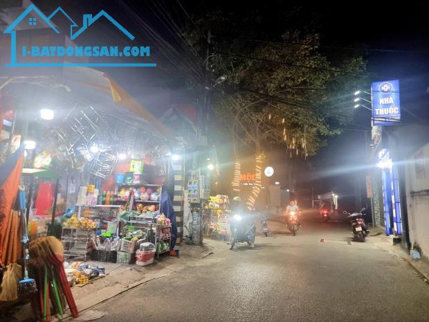 DÃY TRỌ 90M2 ĐÔNG HÒA DĨ AN - SÁT LÀNG ĐẠI HỌC - SỔ RIÊNG KO QUY HOẠCH