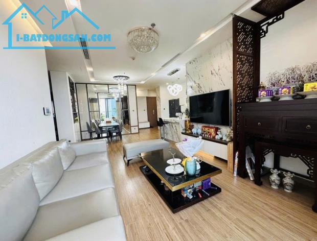CĂN GÓC 3PN CHÍNH CHỦ BÁN GẤP CHUNG CƯ TÂN HOÀNG MINH HOÀNG CẦU DT146m2