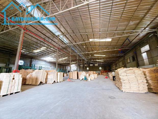 BÁN RẺ 4400m2 KHO, NHÀ XƯỞNG, CÔNG TY XÃ THIỆN TÂN, VĨNH CỬU, TP ĐỒNG NAI, SỔ HỒNG ĐẨT SKC