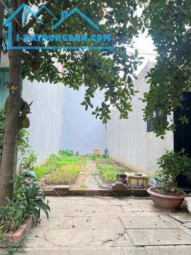 Mrs Tâm Bán đất tuyến 1 Hồ Đá, Sở Dầu, Hồng Bàng – 63,6m2 – MT 4,5m – đường 10m