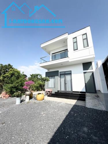BIỆT THỰ SÂN VƯỜN 3 TẦNG ĐOÀN NGUYỄN TUẤN KẾ CHỢ BÌNH CHÁNH 400M2 NGANG 10M NHIK 8 TỶ