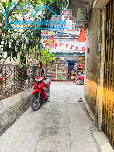 Bán Nhà Phố Huế - Mặt ngõ thông, KD, 1 nhà ra phố - KO QH - 48m2 x 5 Tầng - Giá 12,2 Tỷ