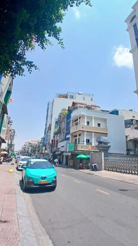 MẶT TIỀN HUỲNH VĂN BÁNH NGANG GẦN 10M, SIÊU HIẾM 120m2, DÒNG TIỀN 60 TRIỆU/ THÁNG CHỈ 43TỶ