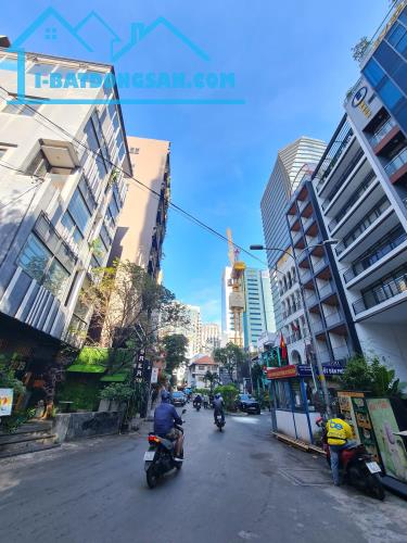 Bán Tòa Nhà Mặt Tiền Hai Bà Trưng, 281m2, Hầm 8 Tầng, Ngay Điện Biên Phủ