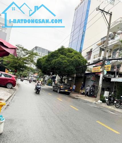 Nhà 4 tầng, mặt tiền Bạch Đằng 2, Tân Sơn Hòa, 111m2, chỉ 23.x tỷ TL