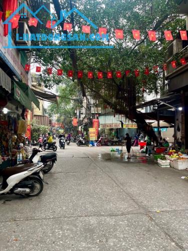 MẶT NGÕ Ô TÔ TRÁNH - Hồng Hà 4 tầng 2 THOÁNG 39m chỉ 9.9 tỷ - THẲNG PHỐ KINH DOANH, SĐCC