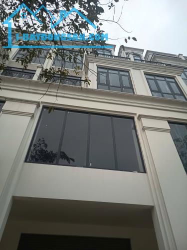 Bán nhà Liền kề 30 KĐT Hinode Kim Chung 89 m2 6 tầng 21 tỷ.