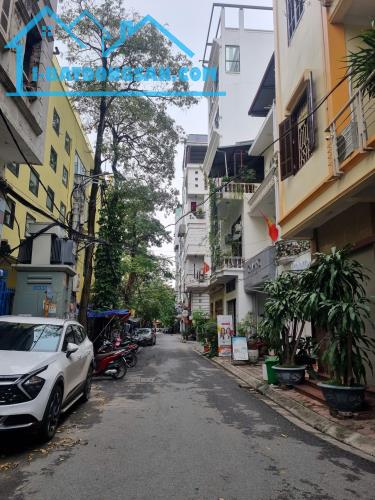 Hiếm phố Nguyễn Chí Thanh 45m2, 4T, MT6m ô tô kinh doanh trung tâm Đống Đa