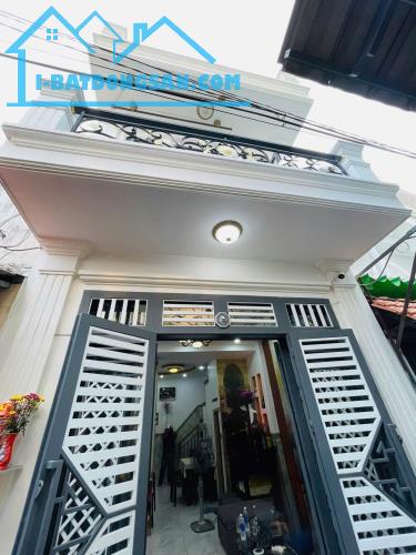 Продаётся недвижимость, 36 м², Bình Tân