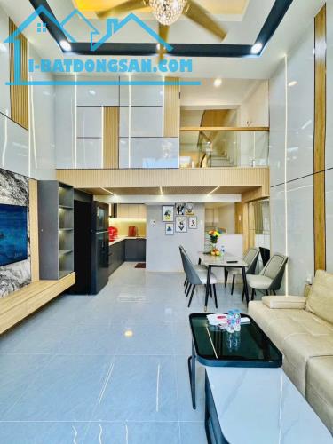 HOT Đất Thánh P6 Tân Bình, DT 46m2, Hxh, 3 tầng st, giá 5,1 tỷ