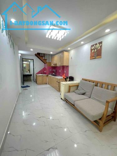 NHÀ PHỐ LÝ THÁI TỔ QUẬN 10 – DIỆN TÍCH 31 m^2 – NỞ HẬU – GIÁ TỐT 5.99 T.Ỷ