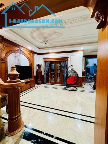 Bán Biệt Thự Phạm Phú Thứ, Víp Tân Bình, 215m2, Ngang Khủng 9m, 4 Tầng, Nhỉnh 49 Tỷ TL.
