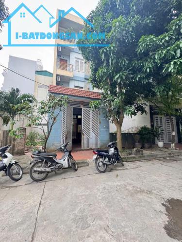Bán nhà Ngọc Thuỵ,Long Biên 4 tầng,80m,mt4.5m vỉa hè,oto tránh nhỉnh 21 tỷ
